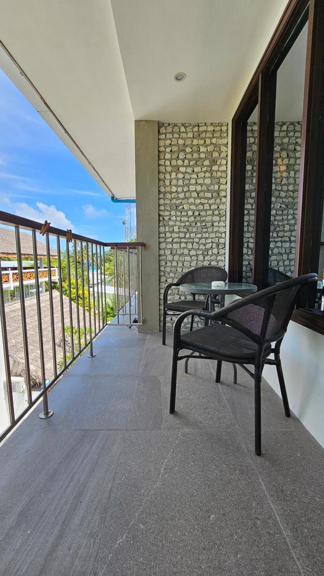 Dhigurah Cottage Exterior photo
